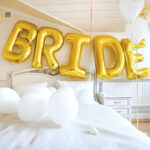 xrisa-balonia-grammata-bride-1-metro